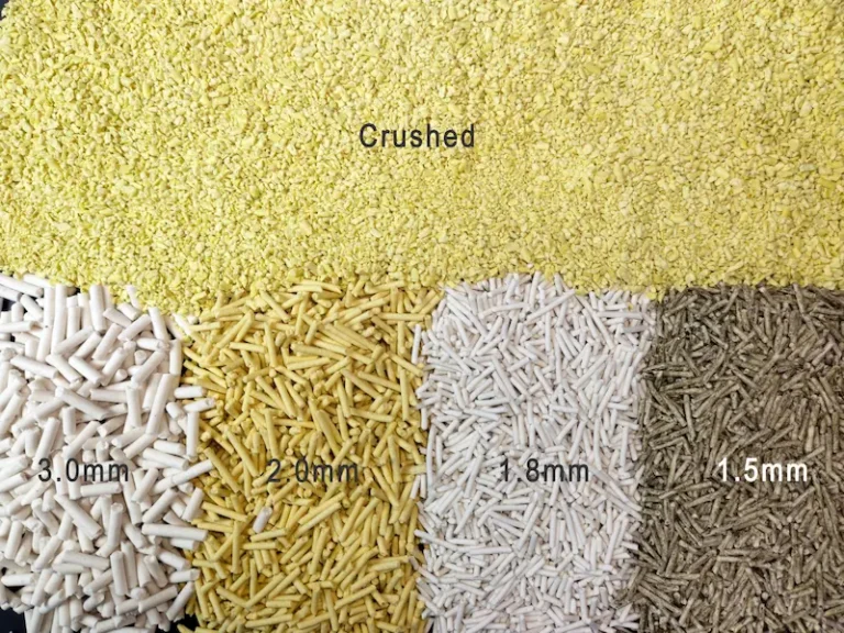 H2: Custom Private Label Cat Litter Packaging for Your Brand. You've already helped me plan the content. Now I need to upload five images to match the content: a plastic stand-up bag, a plastic vacuum bag, a plastic bucket, a paper bag, and a protective outer carton. Please help me write the names of the packaging bags and briefly describe the advantages of each packaging method. For example, vacuum bags reduce dust and provide excellent moisture resistance; plastic stand-up bags allow for customizable volumes, offering greater variability and eliminating leaks; buckets are sturdy, high-end, offer the best moisture resistance, and are recyclable; paper bags are recyclable, reducing the carbon footprint; and outer cartons provide better protection for the inner packaging, ensuring the shelf life of the product. You will also need to help me with SEO optimization for the images, including image names, titles, alt text, and descriptions.